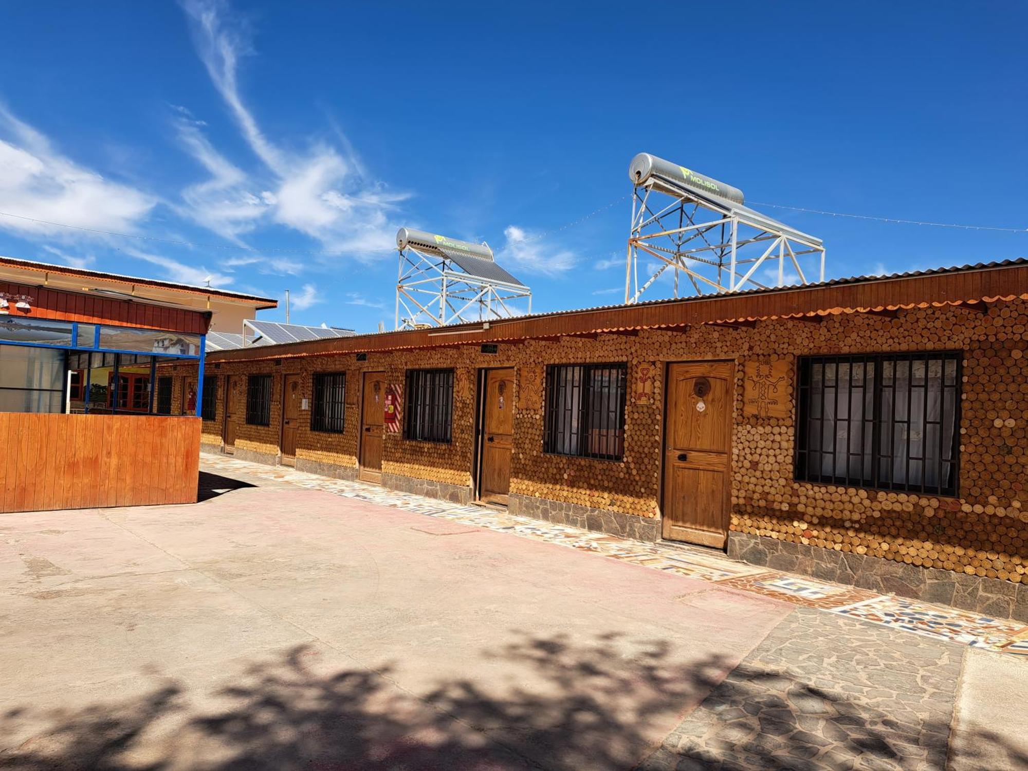 סן פדרו דה אטקאמה Hostal El Amigo Lucho מראה חיצוני תמונה