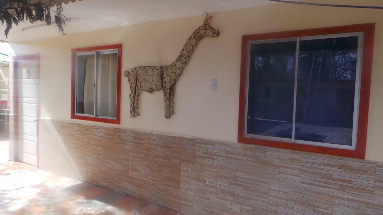 סן פדרו דה אטקאמה Hostal El Amigo Lucho מראה חיצוני תמונה